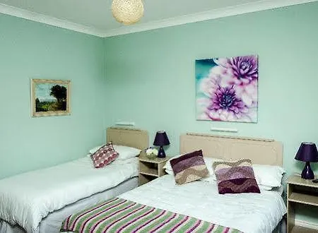 Harbour House Konukevi