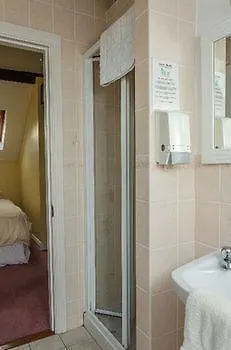 Harbour House Guest house